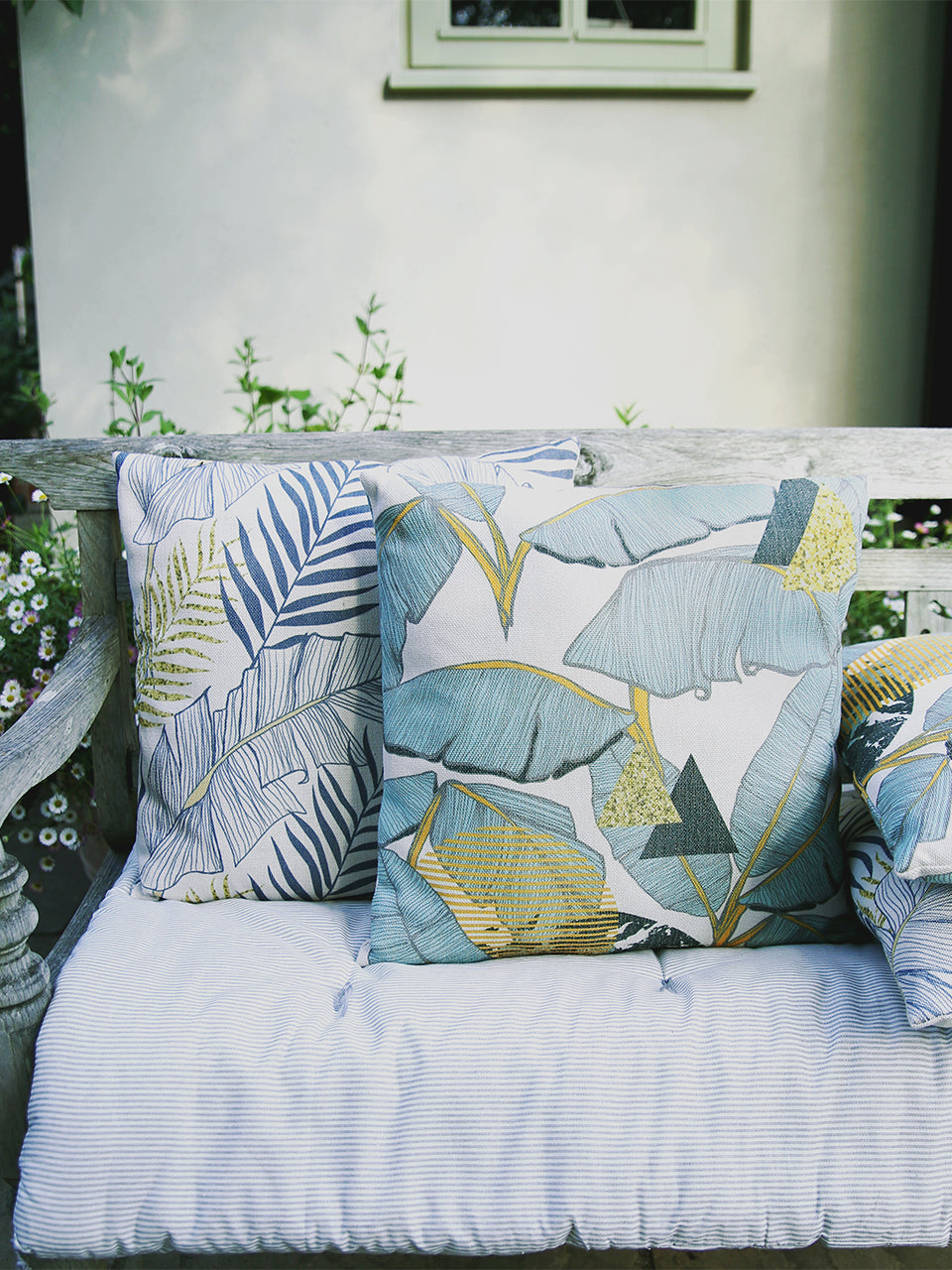 Botanical Palm Cushion